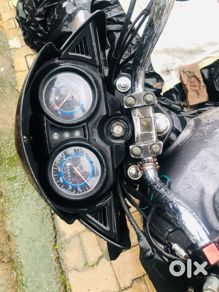 Ye bike Bikau he yaha bike urgent bechni he   Kisko bhi Le ho sampark
