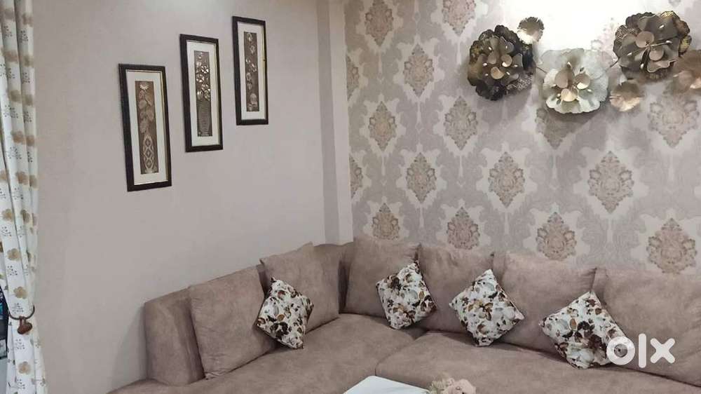 2BHK Flat in Chhatarpur for a Small family / Bachelor girls.