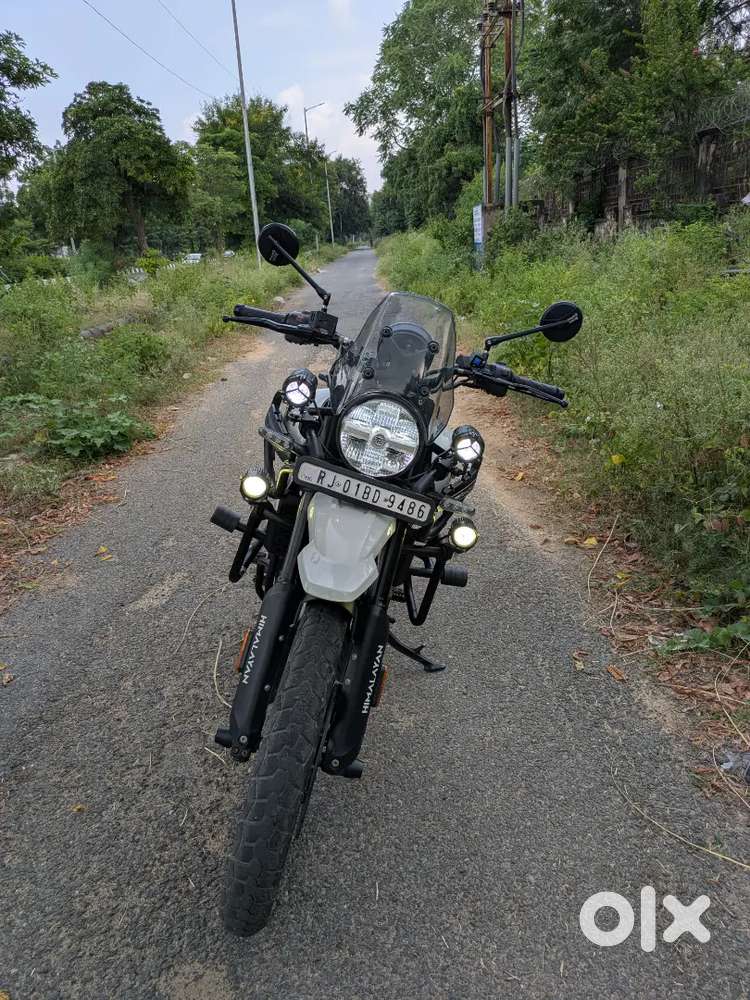 Himalayan 450 kemette white color for sale