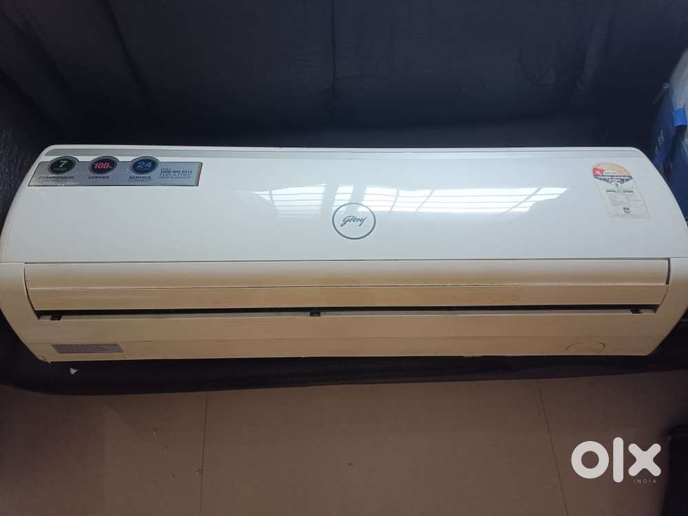 goorej 1.5 ton 5 star rated AC