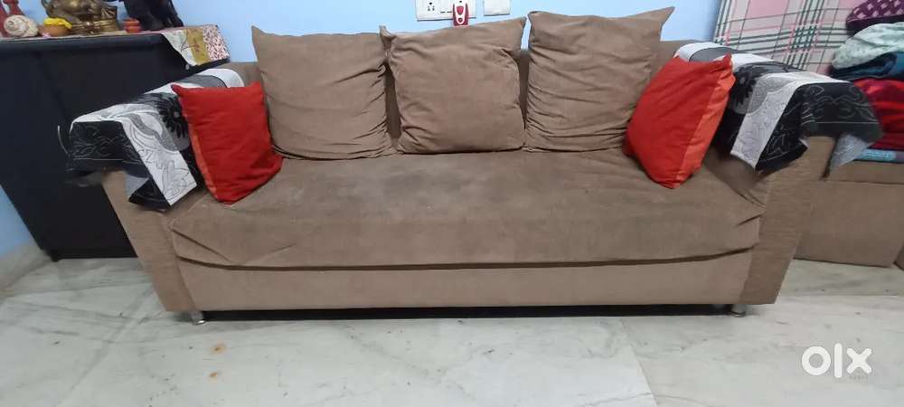 Buy Sofa with four stool.