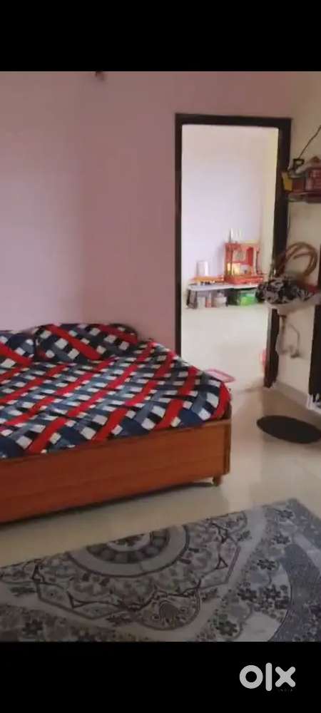 Urgent sell flat need money