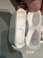 Air Buds Good Condition