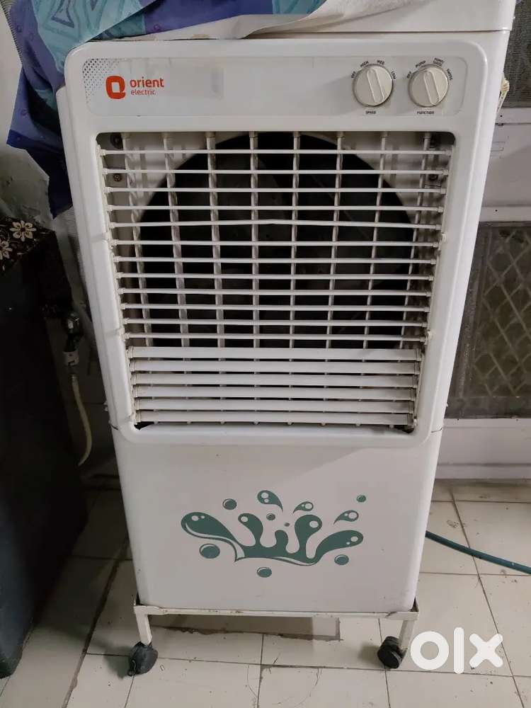 Orient cooler