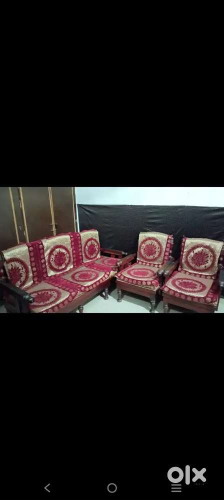 Sofa set 3+1+1