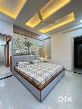 2 BHK Ultra Luxurious Flats in city