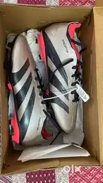 Adidas Predators League FG. Football Studs/Boots.