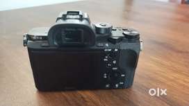 Sony A7 S2 - Body - Charger - 4 Battery