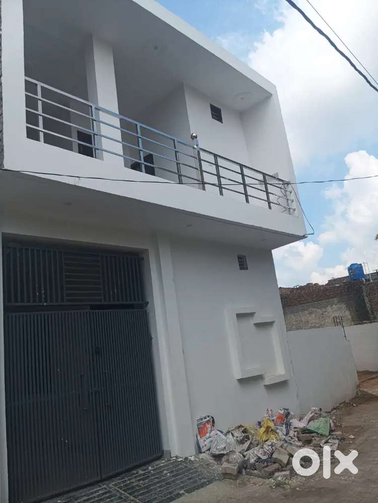 100 gaj New house double storey for sale
