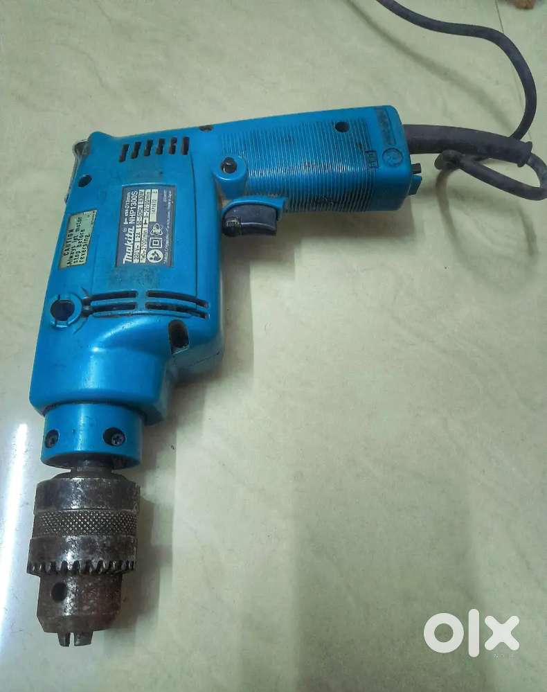 drill machine for rent/Impact Drill for rent closest to hussainabad