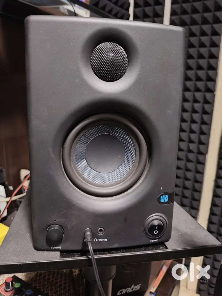 Studio Monitors for sale