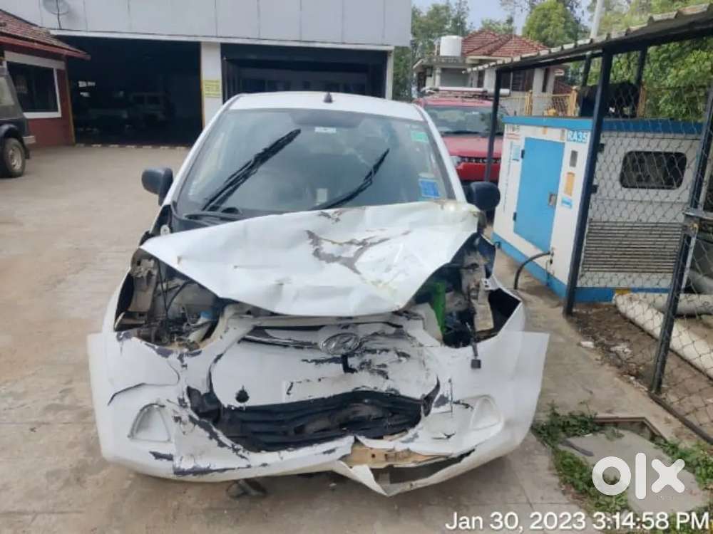 We buy scrap cars and scrap cars