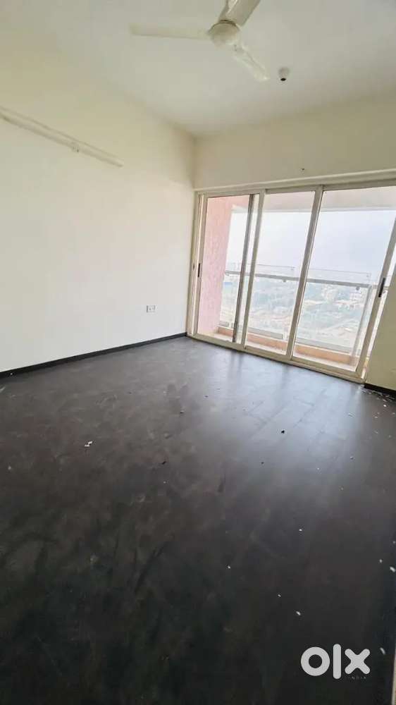 3 bhk flat at apartment