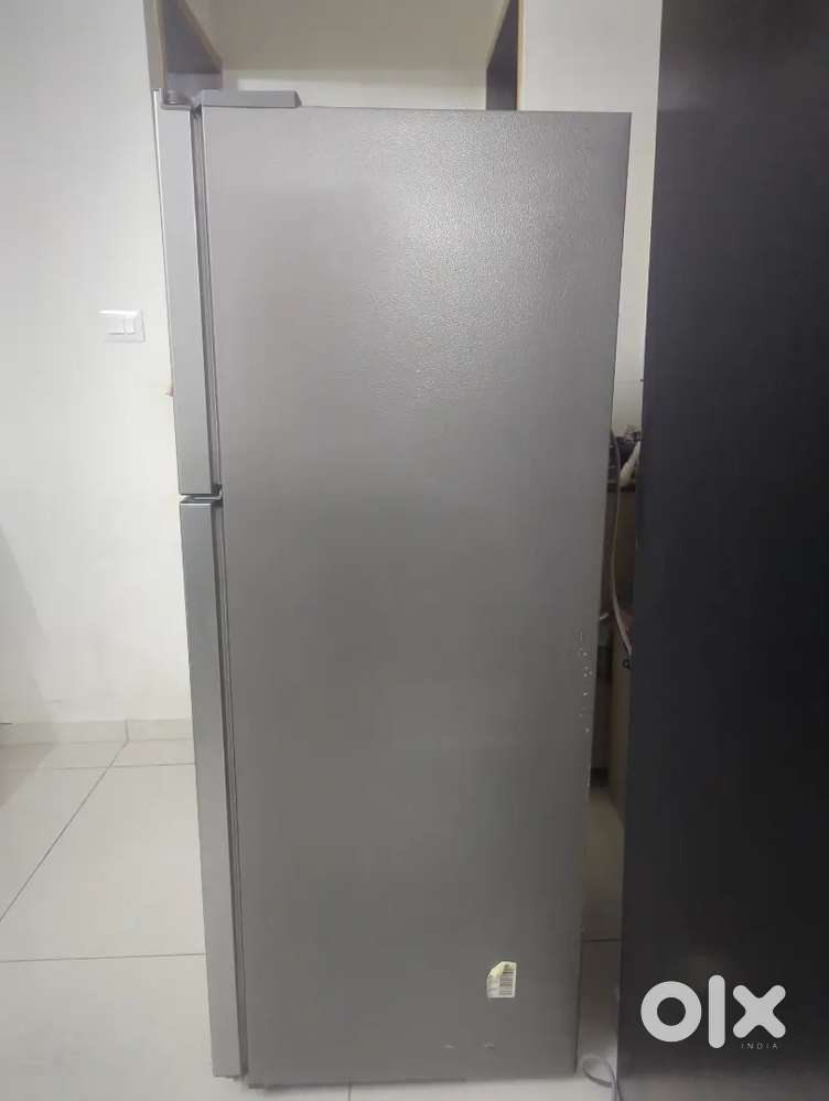 Samsung French-door 253 ltr 2018 model