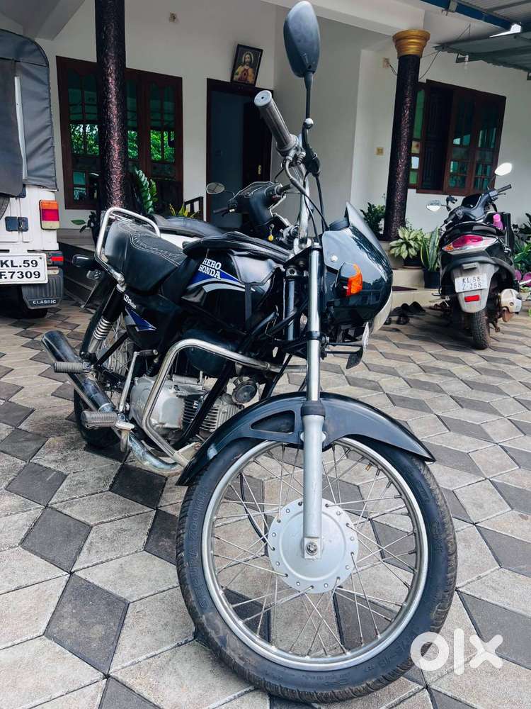 Hero Honda CD Deluxe