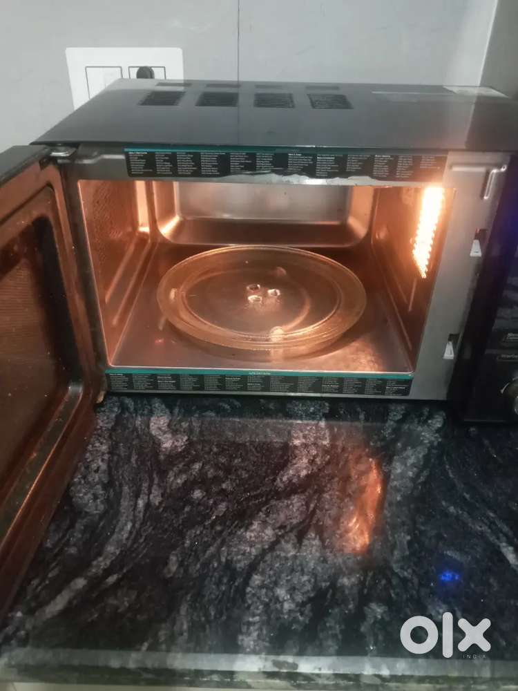 Croma microwave capacity 20 litre