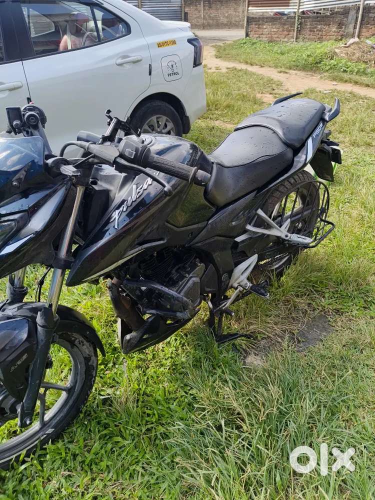 Bajaj pulsar 150