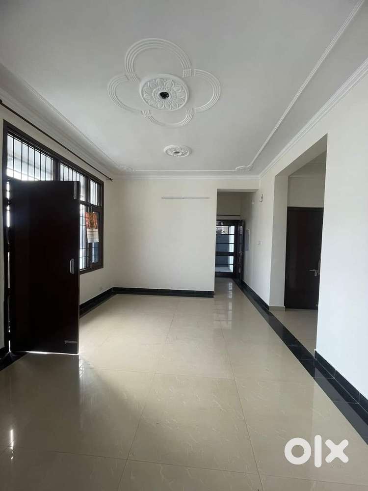 Ownerfree 2 BHK For Family/Girls/Boys