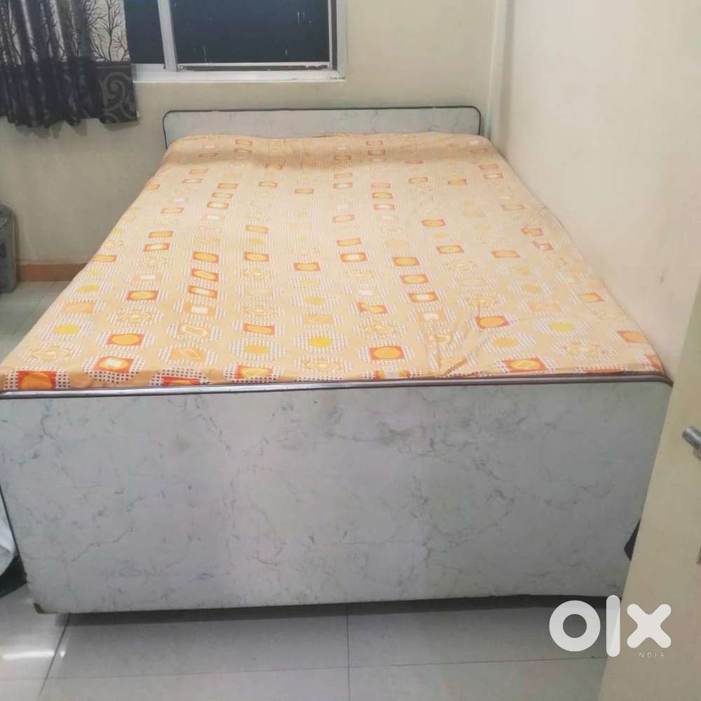 Single Bed with Mattress for Sale – Good Condition
