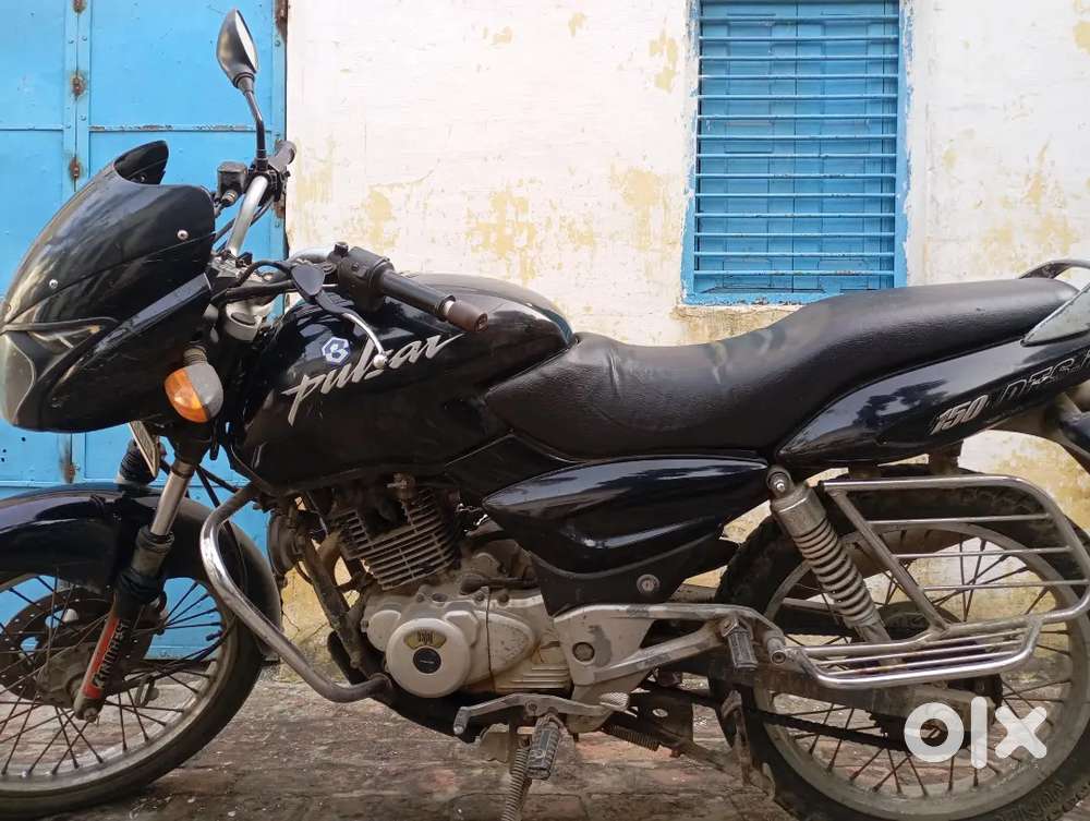 बजाज पल्सर 150 किक सेल्फ स्पोक व्हील