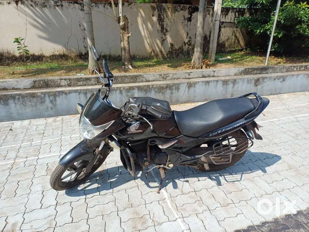 Honda Uncorn 2017 Best Condition