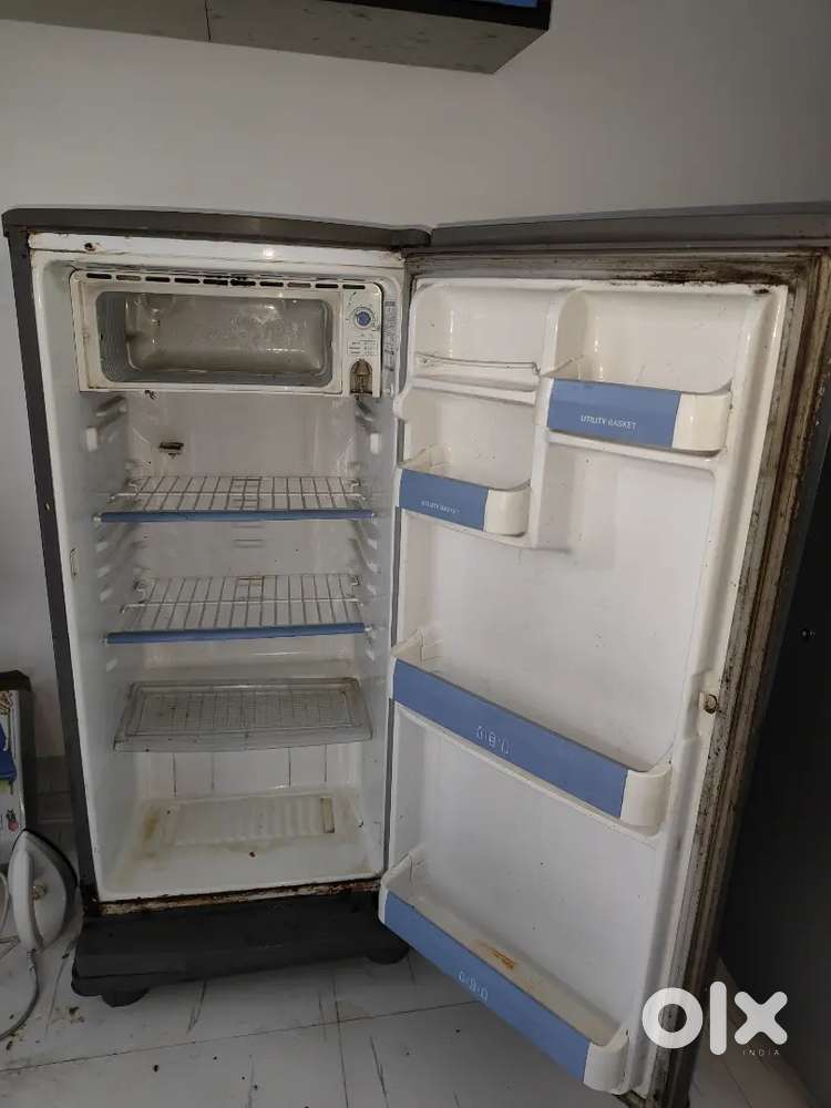 LG Single Door Fridge For Sale Excellent Working Condtion