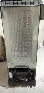 Samsung fridge 223 colour silver