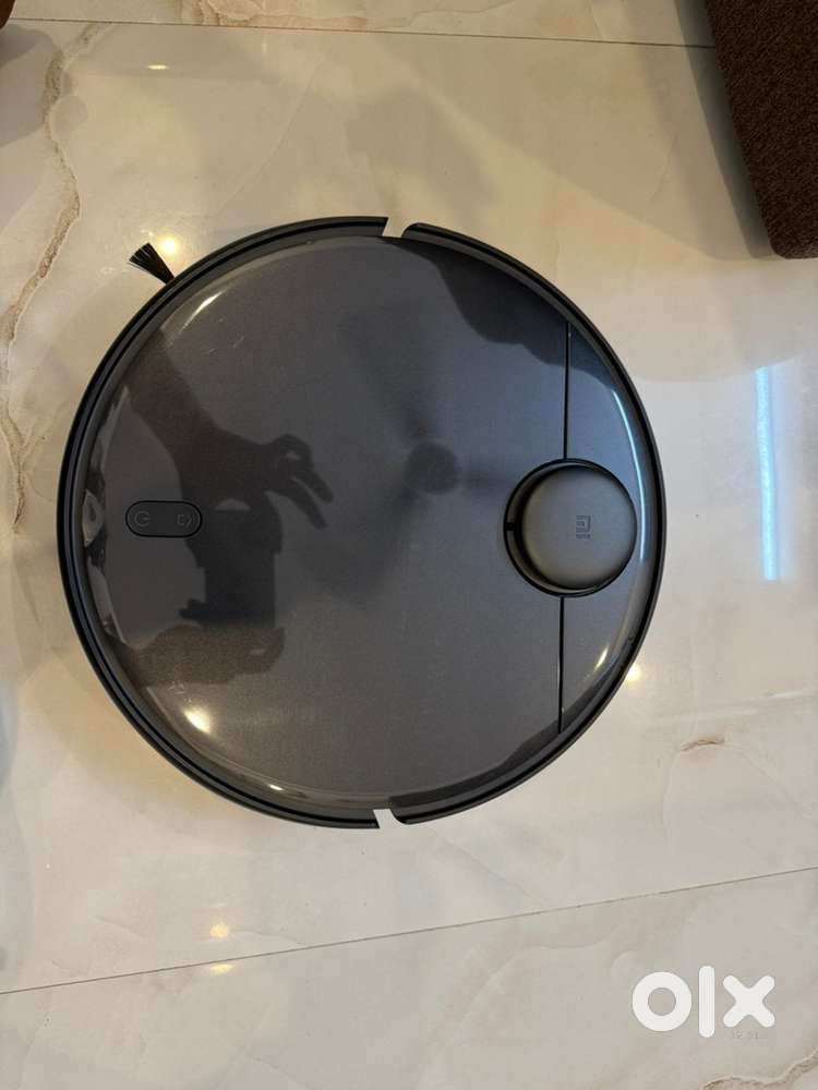 Xiaomi Robot Vacuum Mop 2 Pro – Excellent Condition (Very Less Used)