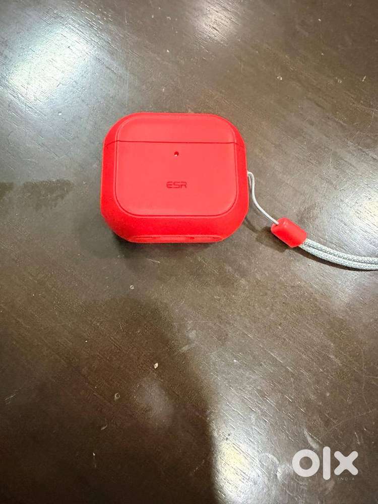 Airpods 4 - 7 months old