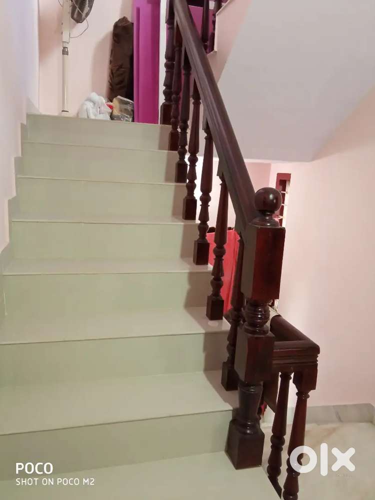 Rent for Near lulumall 250 MTR N H 2500sq  5 bed 6 bath 3 car parking