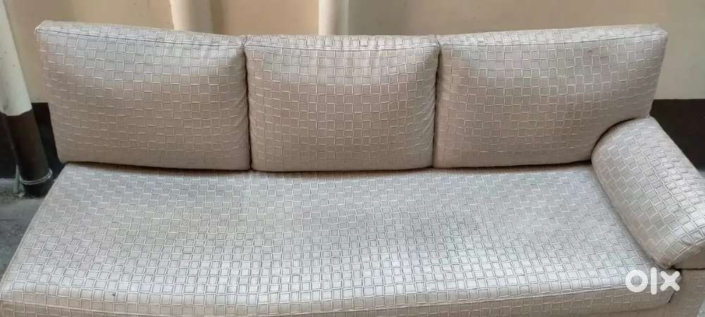 3 siter 2 primium sofa good condition
