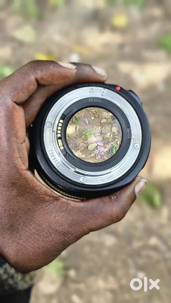 Canon lens