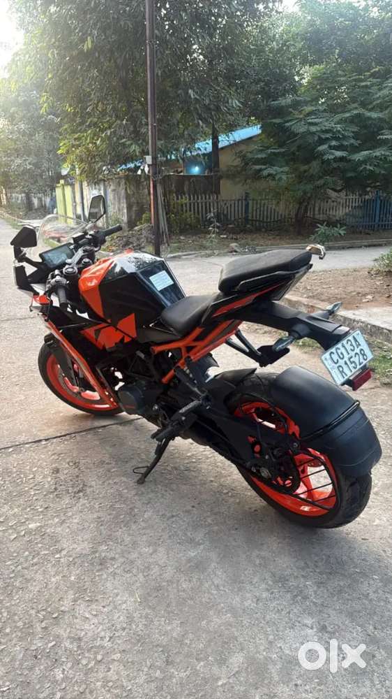 Superb and new condition KTM RC 200