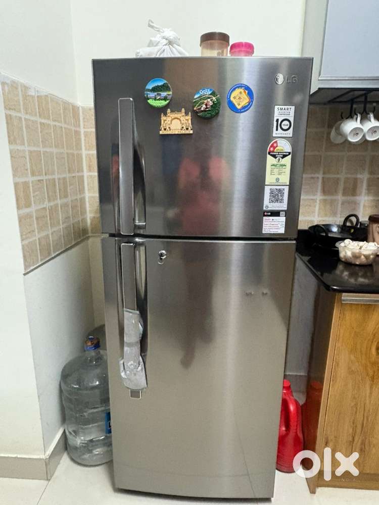 LG DOUBLE DOOR REFRIGERATOR