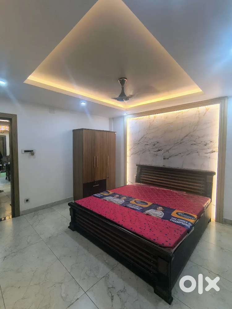 1bhk Fully furnished ( Bed ac, fridge etc)