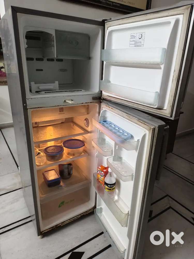Samsung Refrigerator , Fridge 260 Ltrs