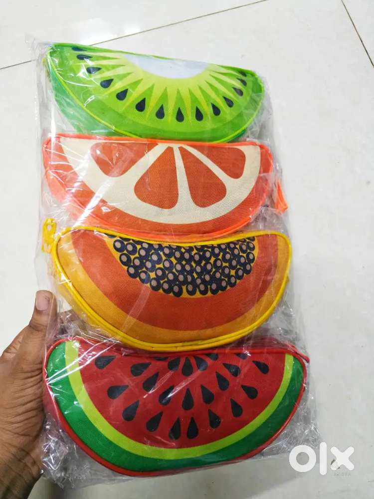 Pouch fruit