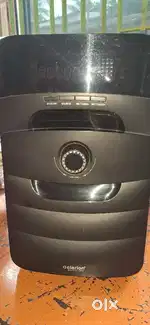 Clarion sound system.