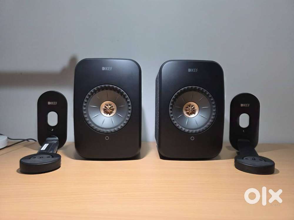 KEF LSX II with KEF wall bracket
