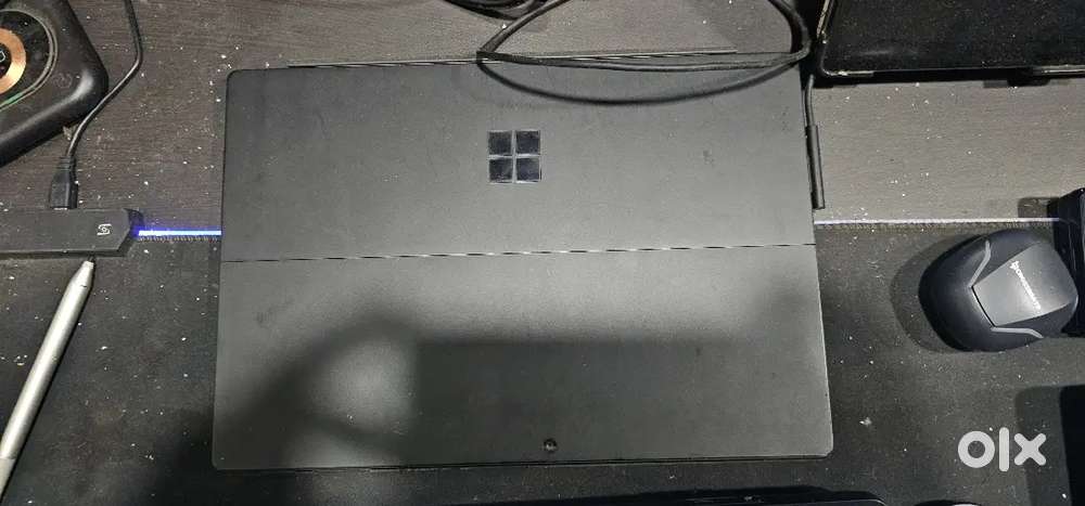 Microsoft Surface 7