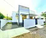 3.8 CENT 850 SQFT 3BED ROOMS NEWLY IN VARAPUZHA NEAR KAITHARAM