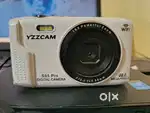 4K Budget Vlogging Camera with Macro & 16x Zoom