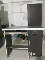 Study table/computer table