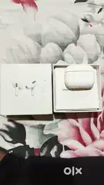 Apple Airbuds