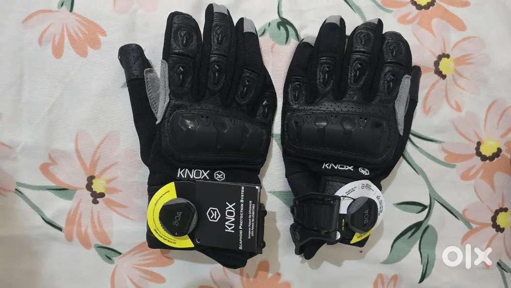Brand new Knox Orsa MK3 Textile motorcycle gloves size S
