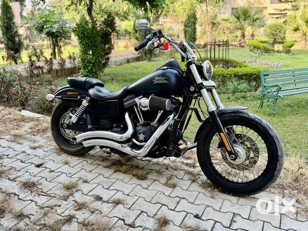 Harley davidson street bob 16/17