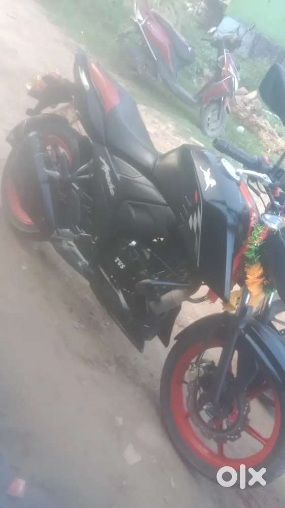 bike is in  good  condition argent sell it's mony problem