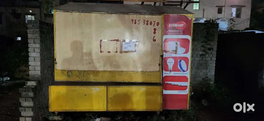 1.5 years old shop for sale