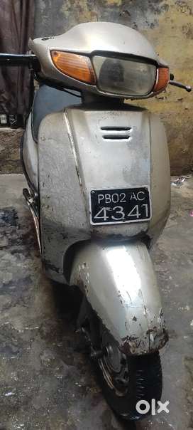 Honda activa