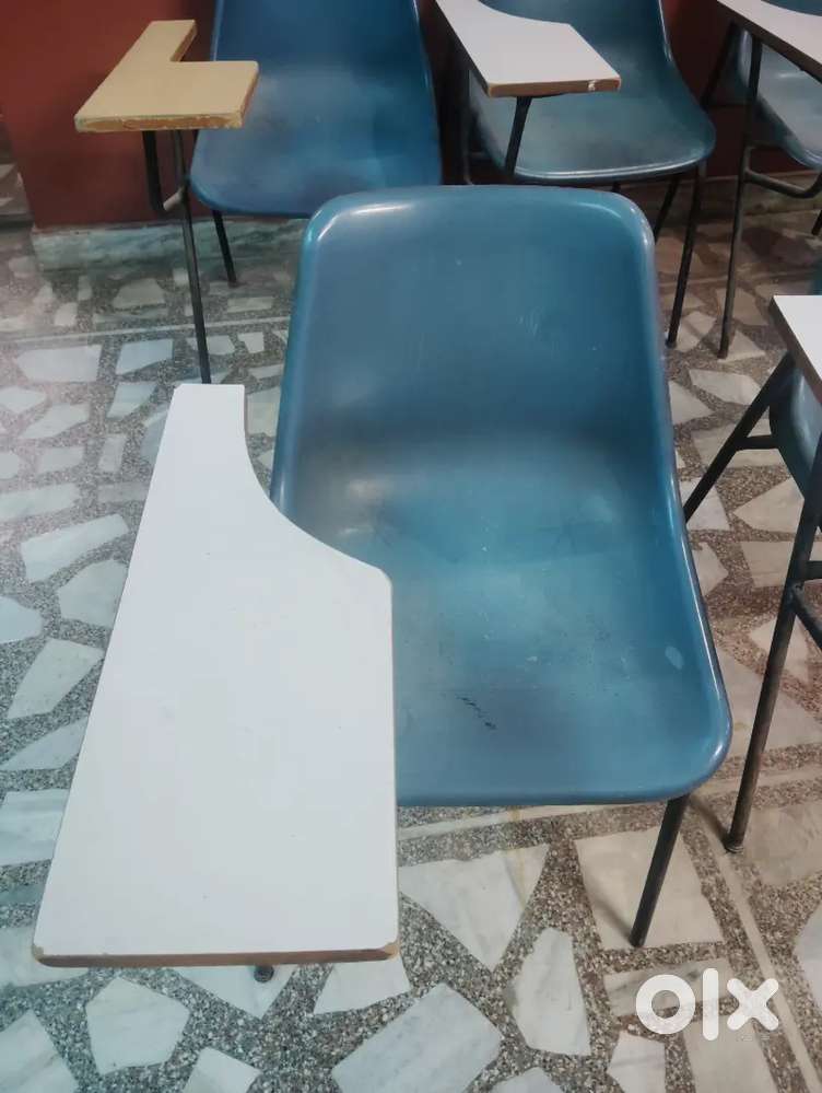 Tution chair